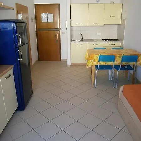 Condominio Columbus Daire *