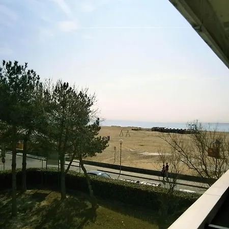 Condominio Columbus * Бибионе